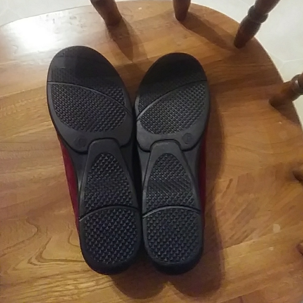 Shoes - Picture 3 of 5